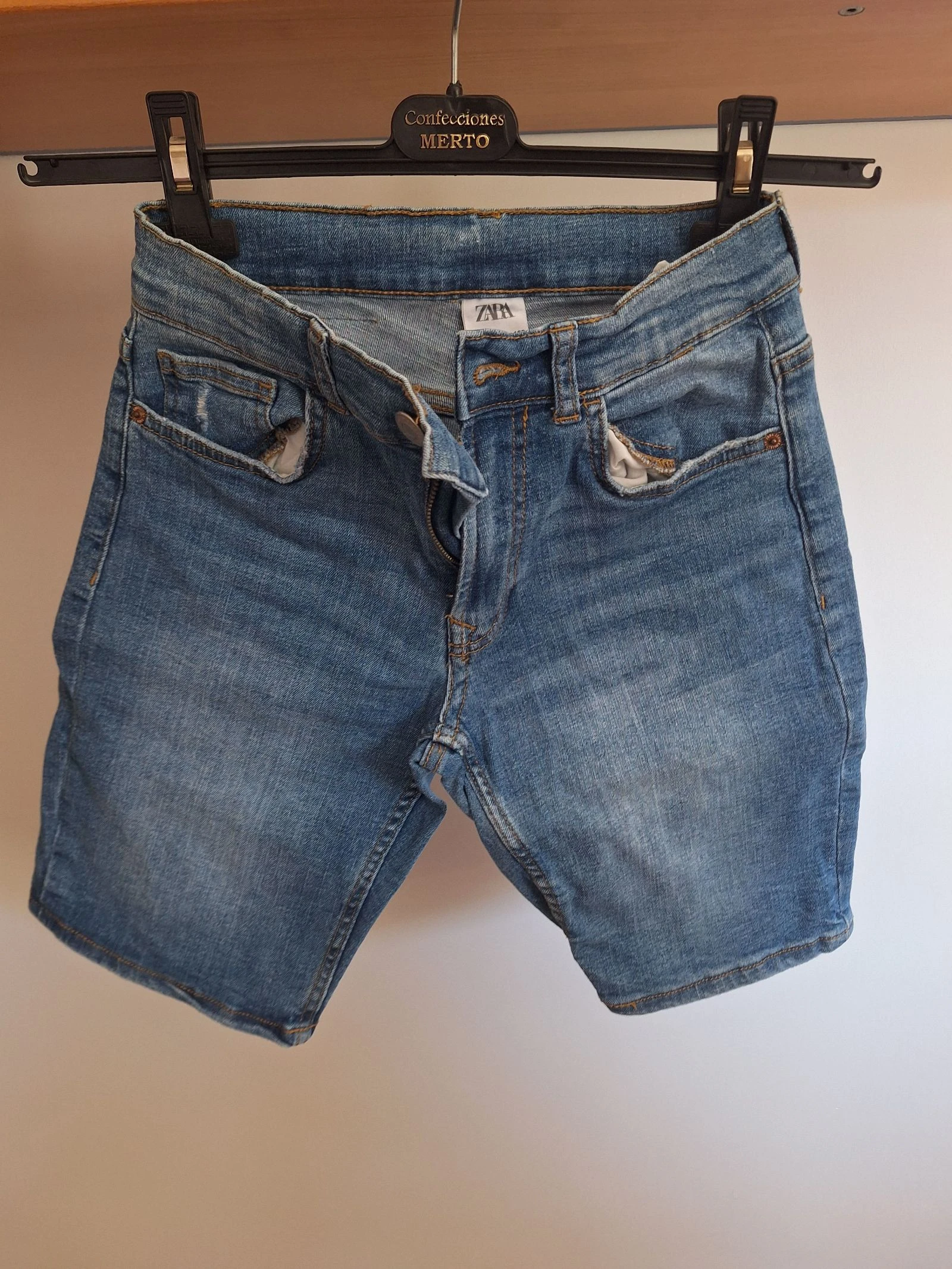 Pantalones vaqueros cortos Zara